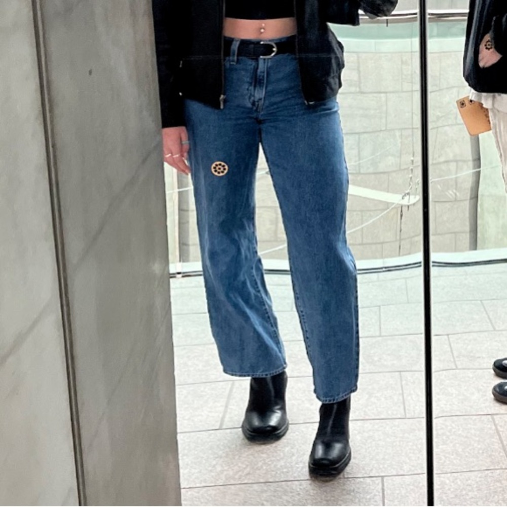 Size 24 Levi’s Baggy Dad Jeans